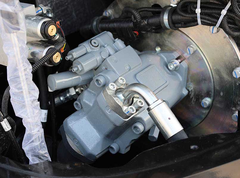 BRAND HYDRAULIC PUMP